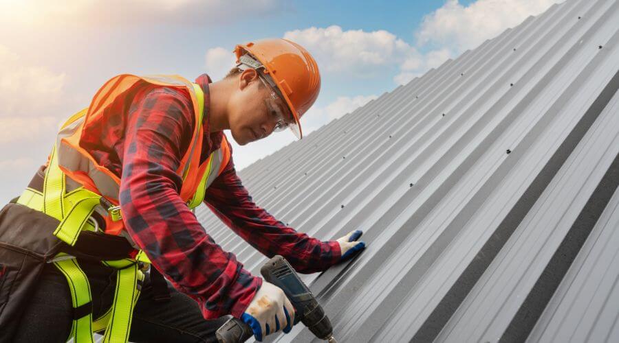 Owens Corning roofing contractor in New Virginia, IA